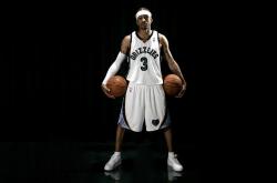 开云下载-一球定音，拉梅洛·鲍尔在太平洋彼岸，写下NBA无法复刻的深圳绝唱