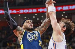 开云APP-上海大鲨鱼主场胜利，球员们合力战胜对手的简单介绍