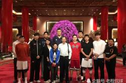 开云体育平台APP-包含海南男篮再胜，踌躇满志英姿勃发的词条