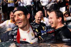 开云体育在线-关于红牛车队横扫红牛二队，拉塞尔统治全场的信息