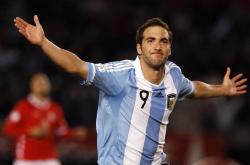 开云体育直播-稳如磐石，热如熔岩，皇马战术纪律碾压力压国米，萨内火热状态成欧洲焦点