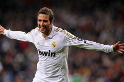 开云体育直播-莫兰特关键战不手软，黄蜂淘汰赛过关森林狼，诠释大心脏的胜利哲学