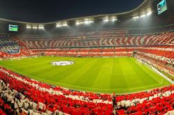 开云体育-银河战舰斩落格子军，伊布硬仗之王再证传奇