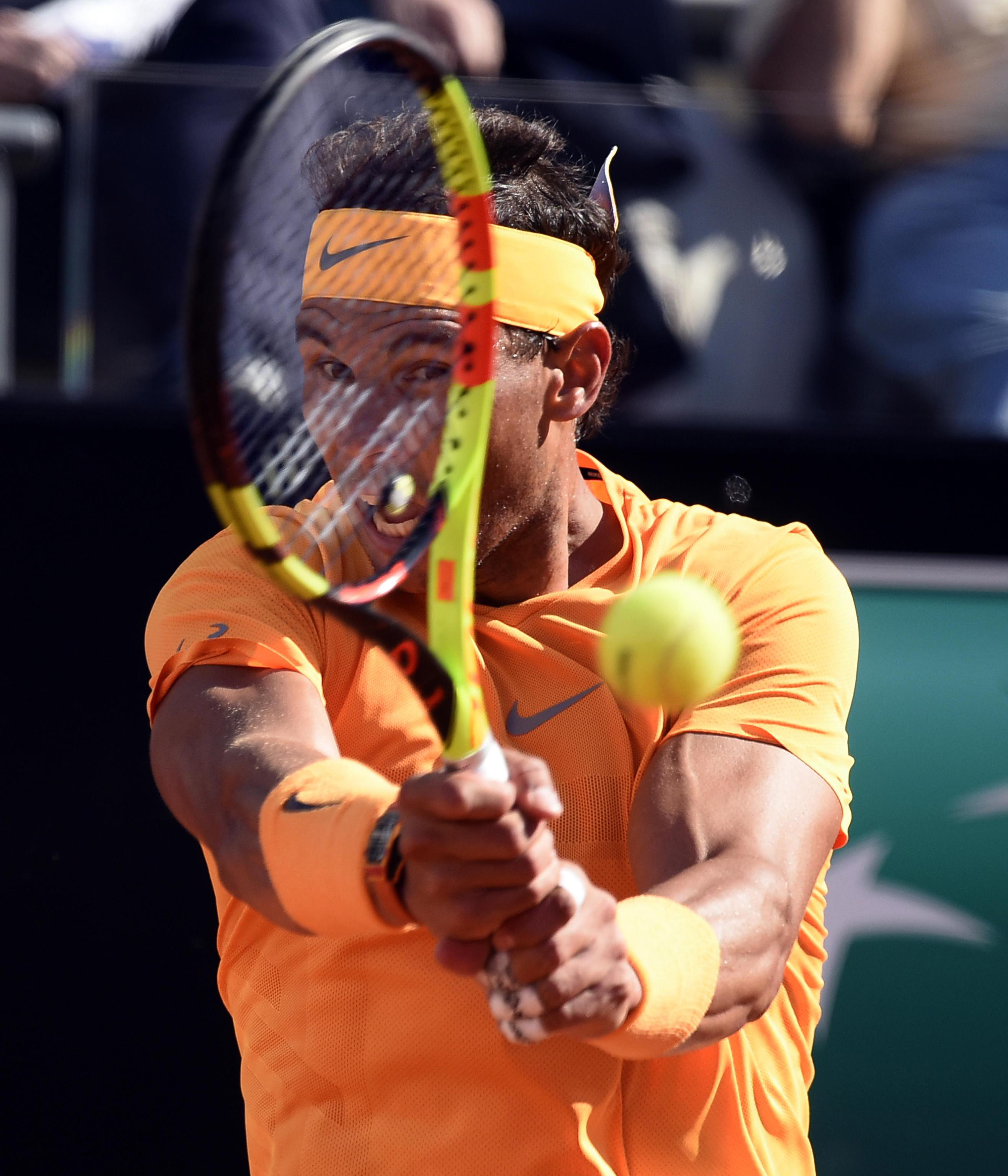 意大利网球队碾压日本网球队，纳达尔爆发神勇