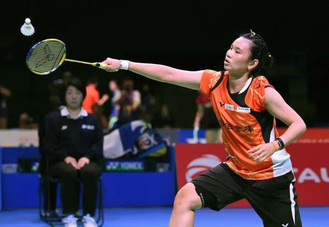 中国羽毛球队鏖战英格兰羽毛球队，戴资颖高光表现的简单介绍