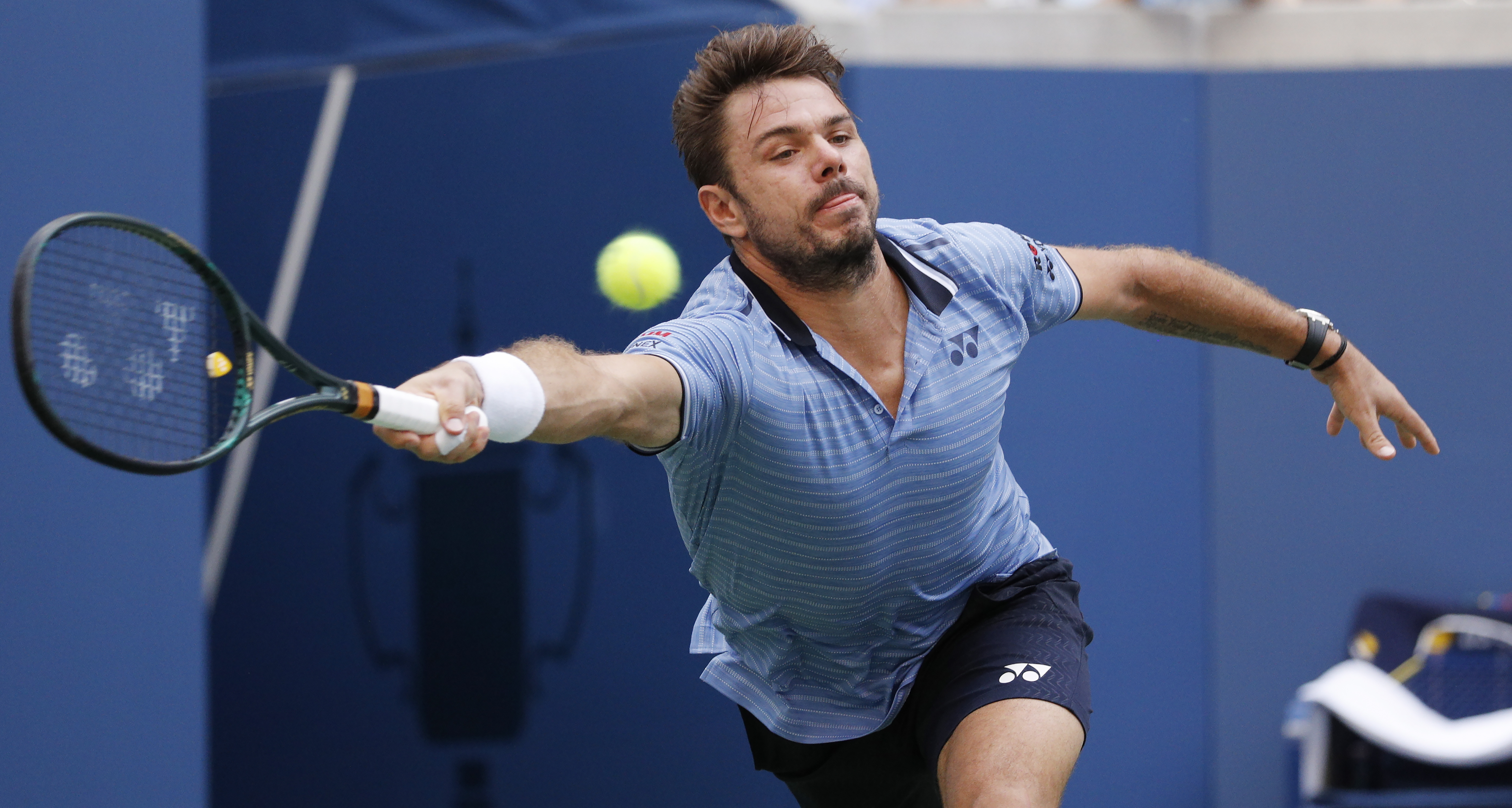 包含法国网球队血洗日本网球队，瓦林卡打破历史纪录的词条