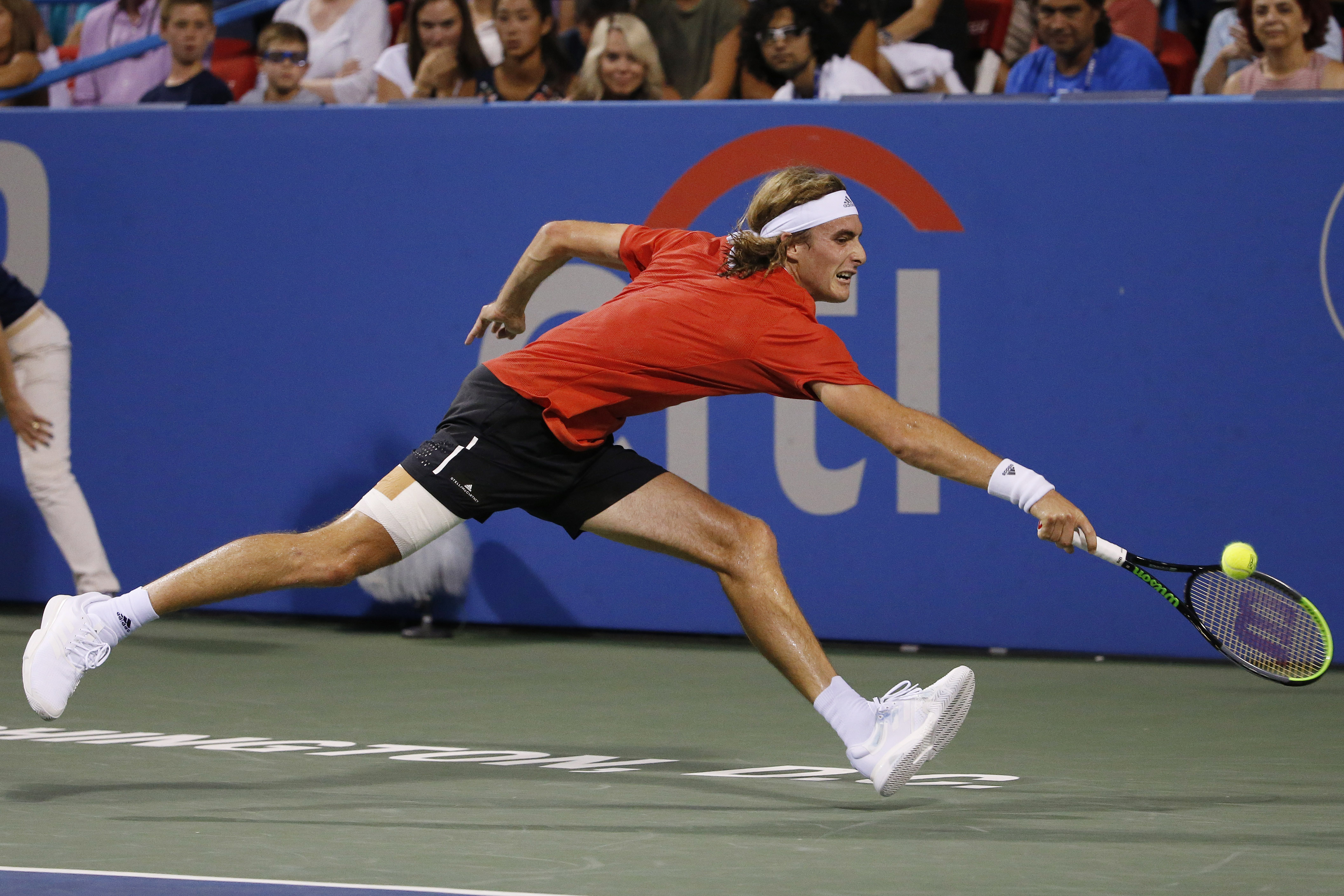 德国网球队轻取意大利网球队，克耶高斯高光表现的简单介绍