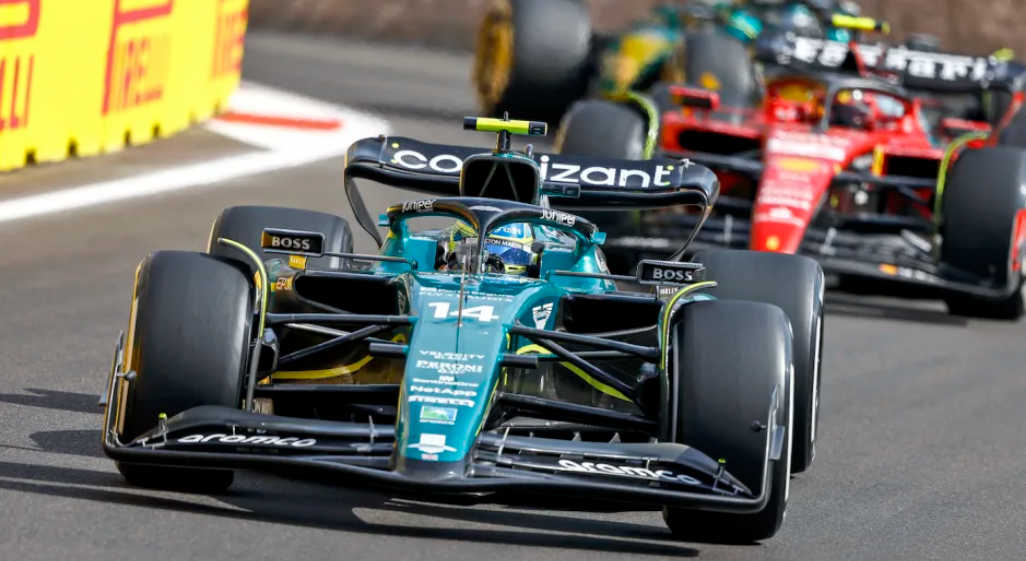 包含索伯车队翻盘迈凯伦，阿隆索带队取胜的词条