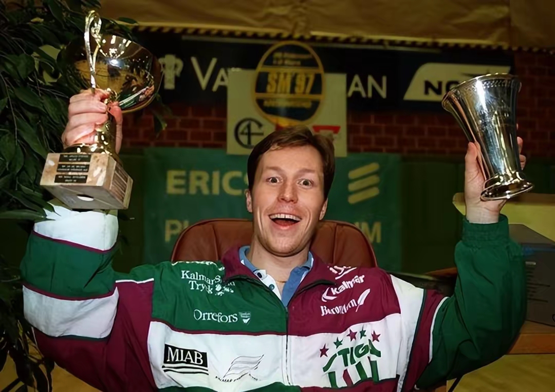 包含里尔明星球员发挥出色，成为球队绝对核心的词条