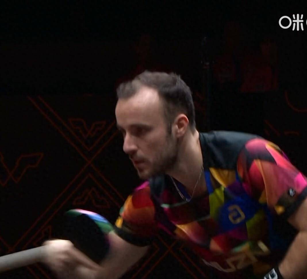 关于中国乒乓球队逆转法国乒乓球队，张本智和完成帽子戏法的信息