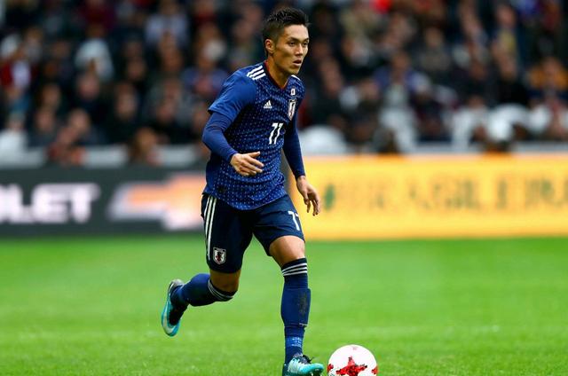 伊拉克球队闯入淘汰赛，成为黑马