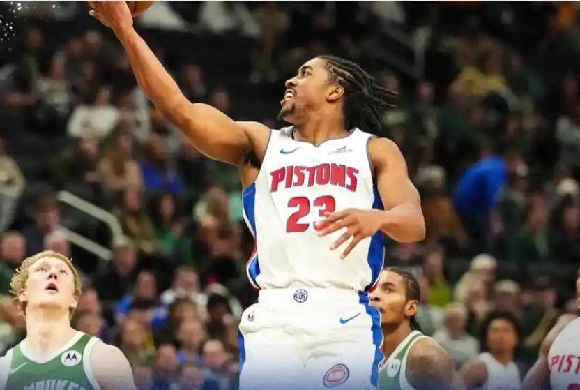 灰熊逆转雄鹿，拉塞尔绝境逆转的简单介绍