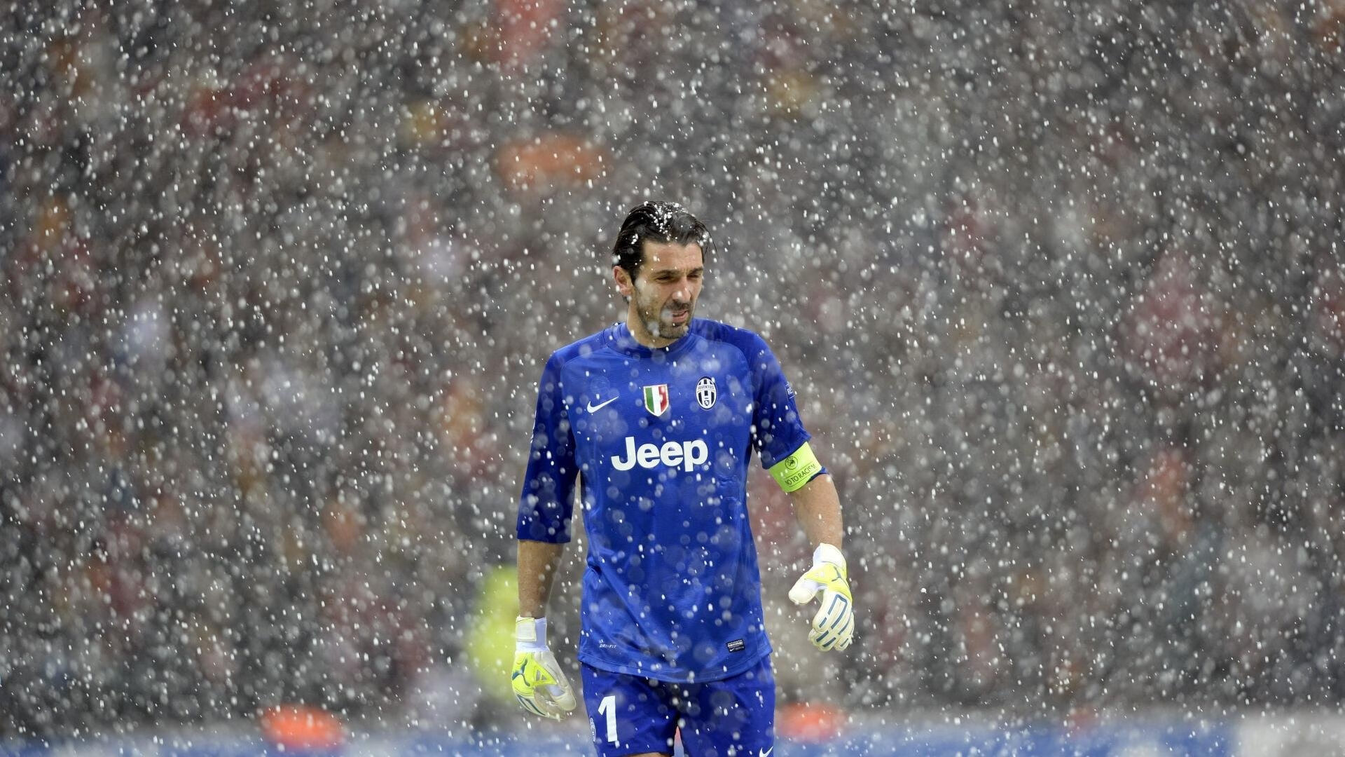 三笘薰，从巴拉圭的叹息到卡塔尔的欢呼，大场面先生如何定义亚洲足球新维度